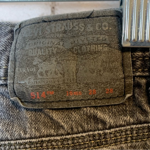 Levi’s 514 Slim Straight Jeans with Side Pocket - Picture 5 of 11